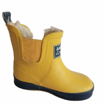 Kids Rubber boots for winter